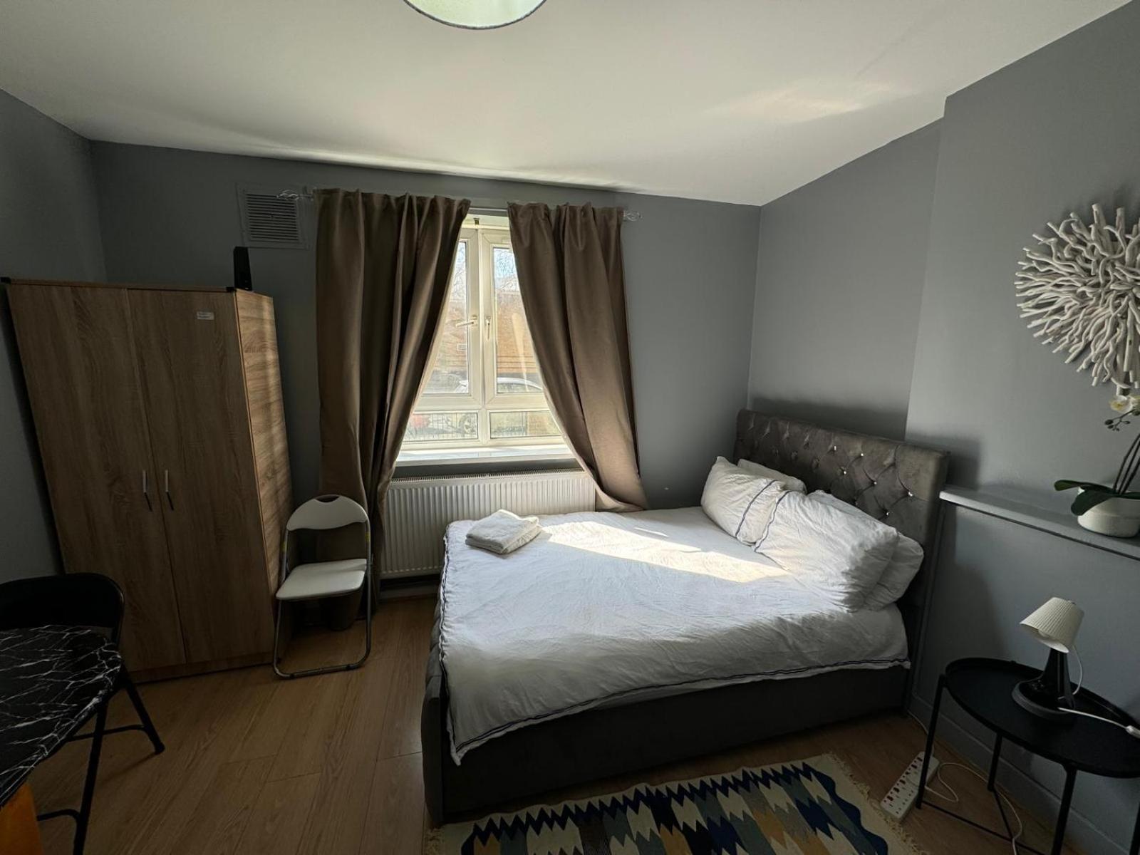 Apartment 1 Bedroom Beautiful Flat In Whitechapel, London